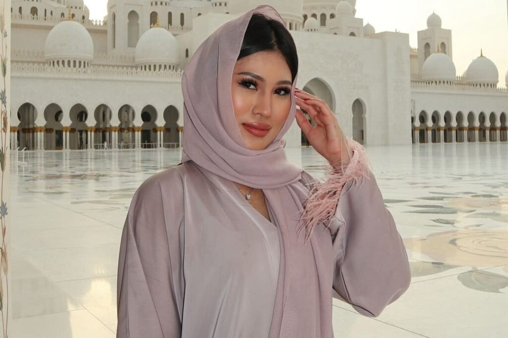 beautiful Pakistani girl